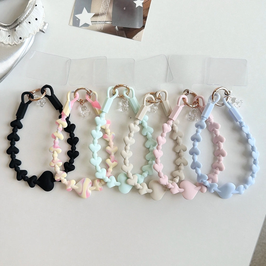 シリコンハートのハンドストラップ♡クマチャーム付き #AS1034